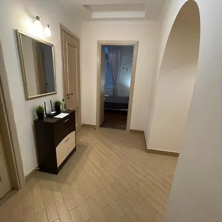 Apartamento 3 In The Centr Leópolis