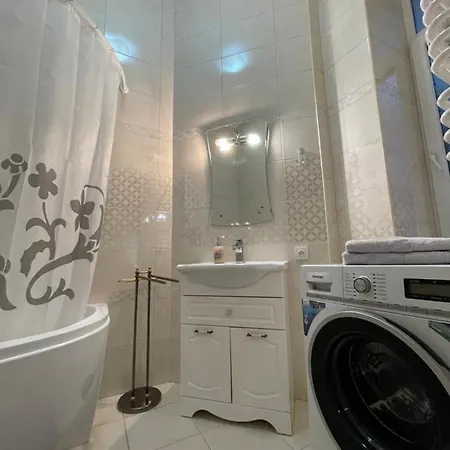 Apartamento 3 In The Centr Leópolis