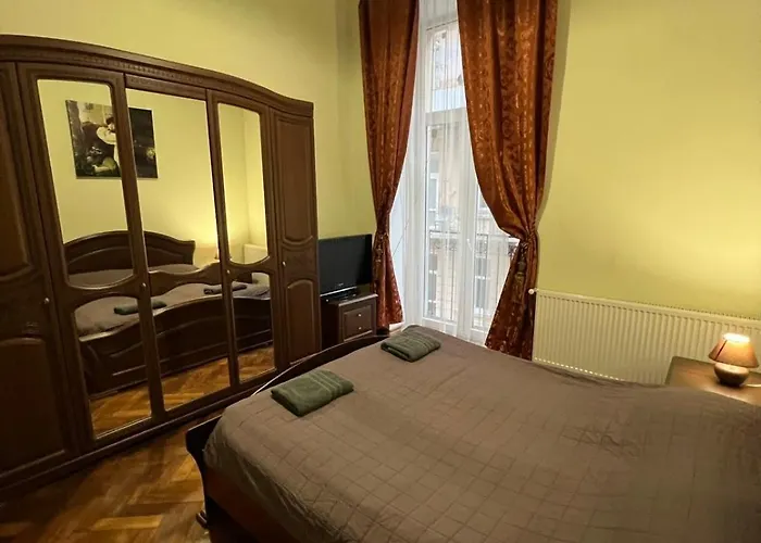 Apartment 3 In The Centr *