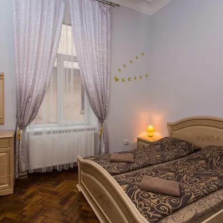 3 In The Centr Lviv